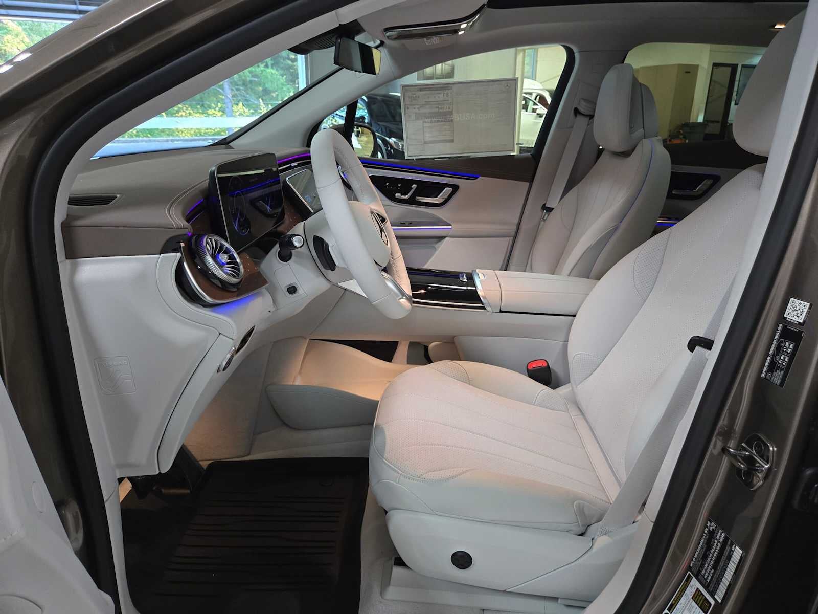2027 Mercedes-Benz EQE 320 4MATIC® SUV