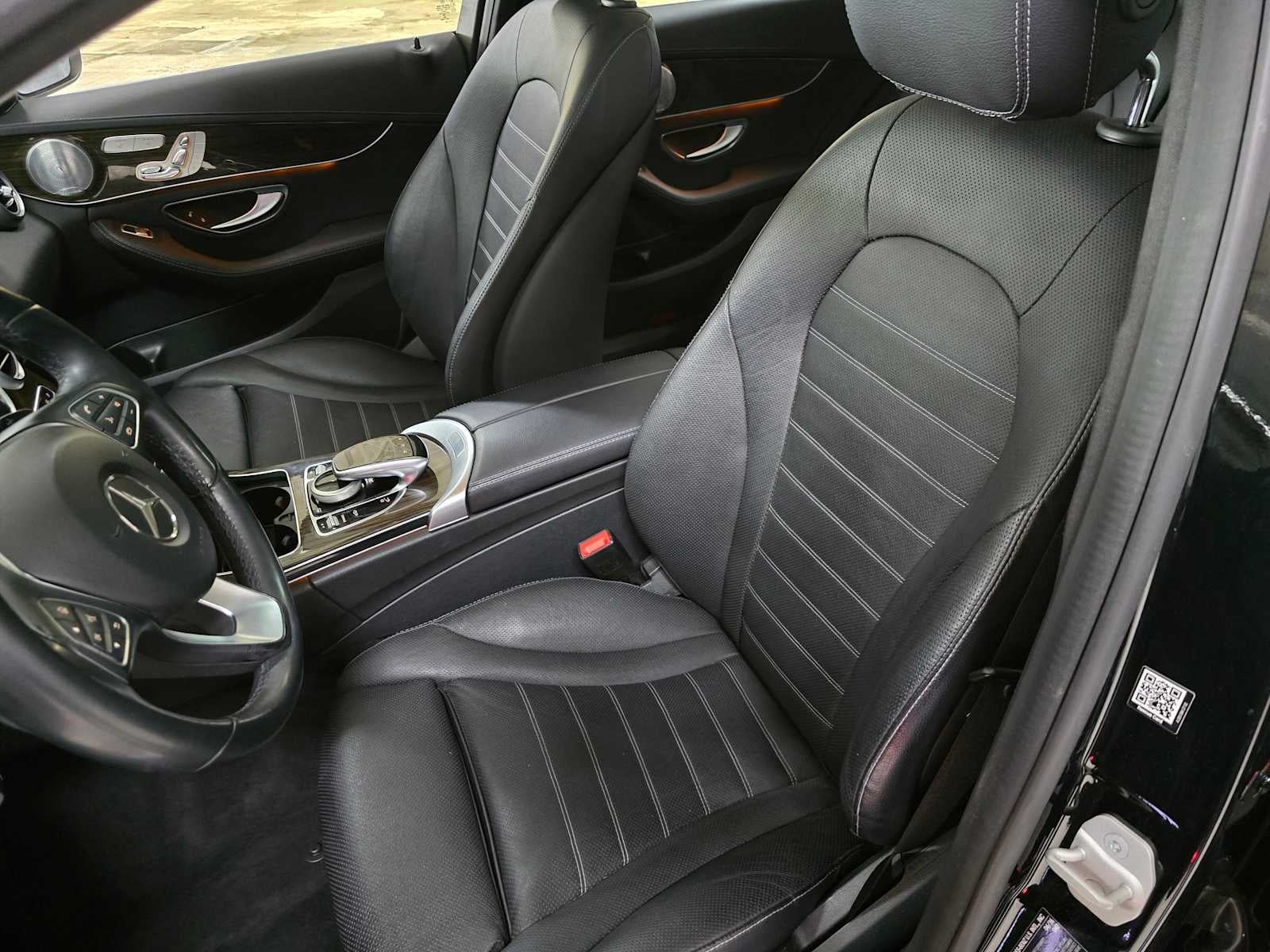 2016 Mercedes-Benz C 350e 4dr Sdn RWD