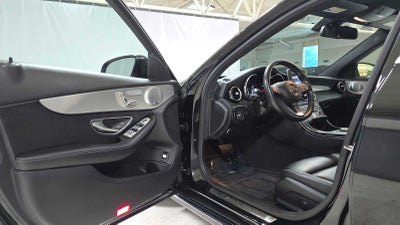 2018 Mercedes-Benz C 300 Sedan