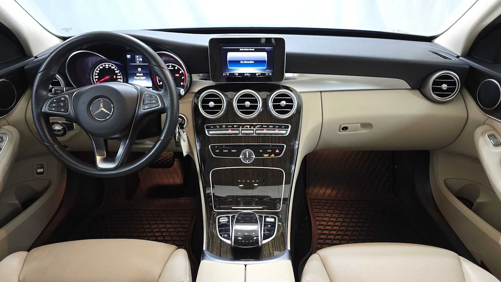 2016 Mercedes-Benz C 300 4dr Sdn 4MATIC®