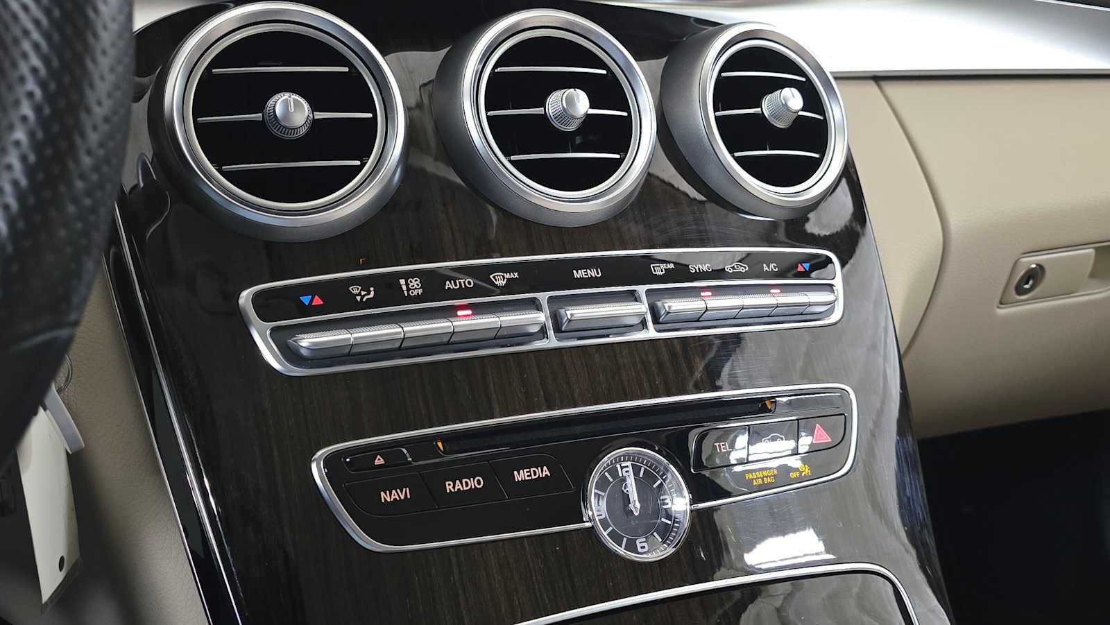 2016 Mercedes-Benz C 300 4dr Sdn 4MATIC®