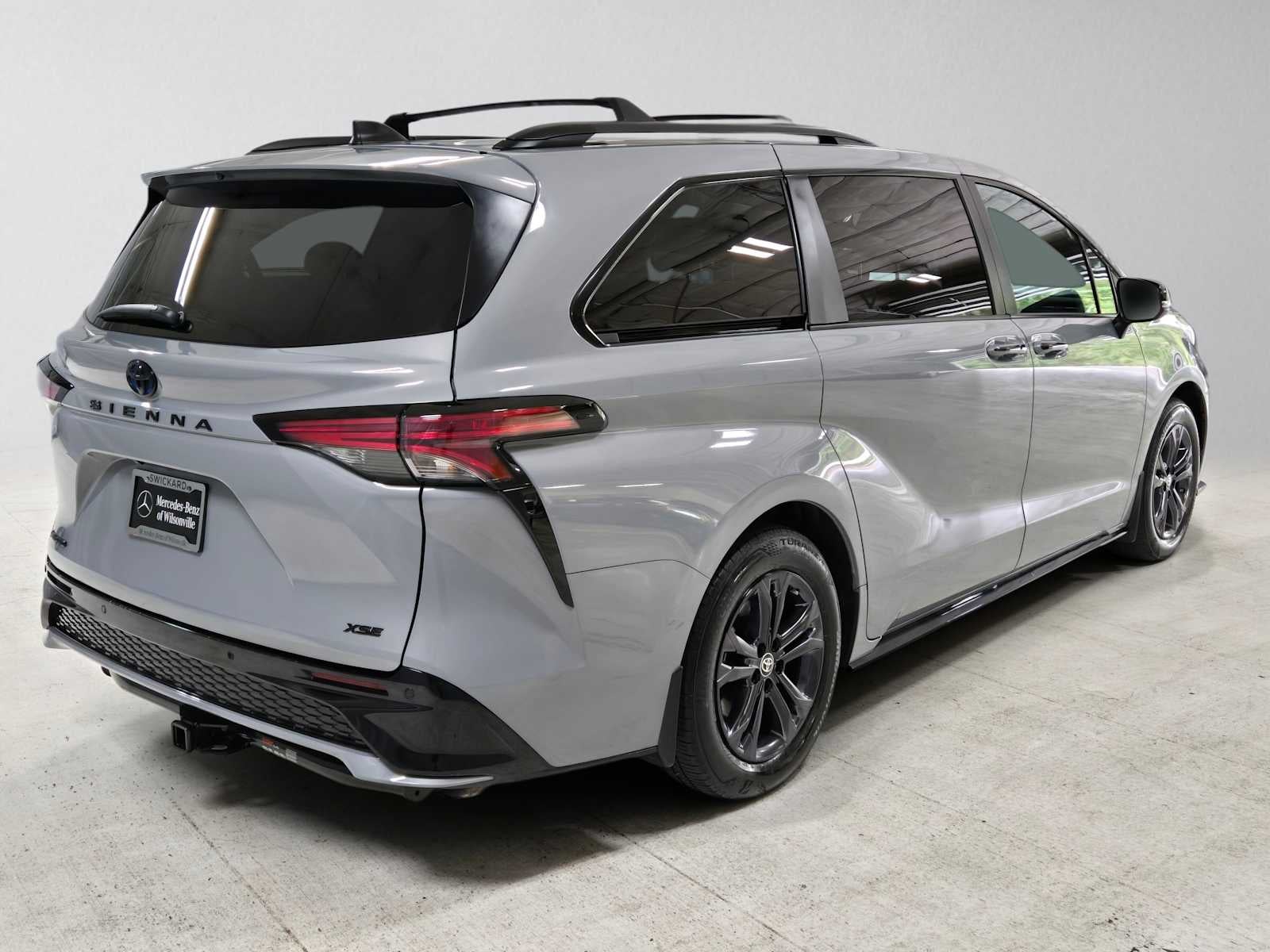 2025 Toyota Sienna XSE