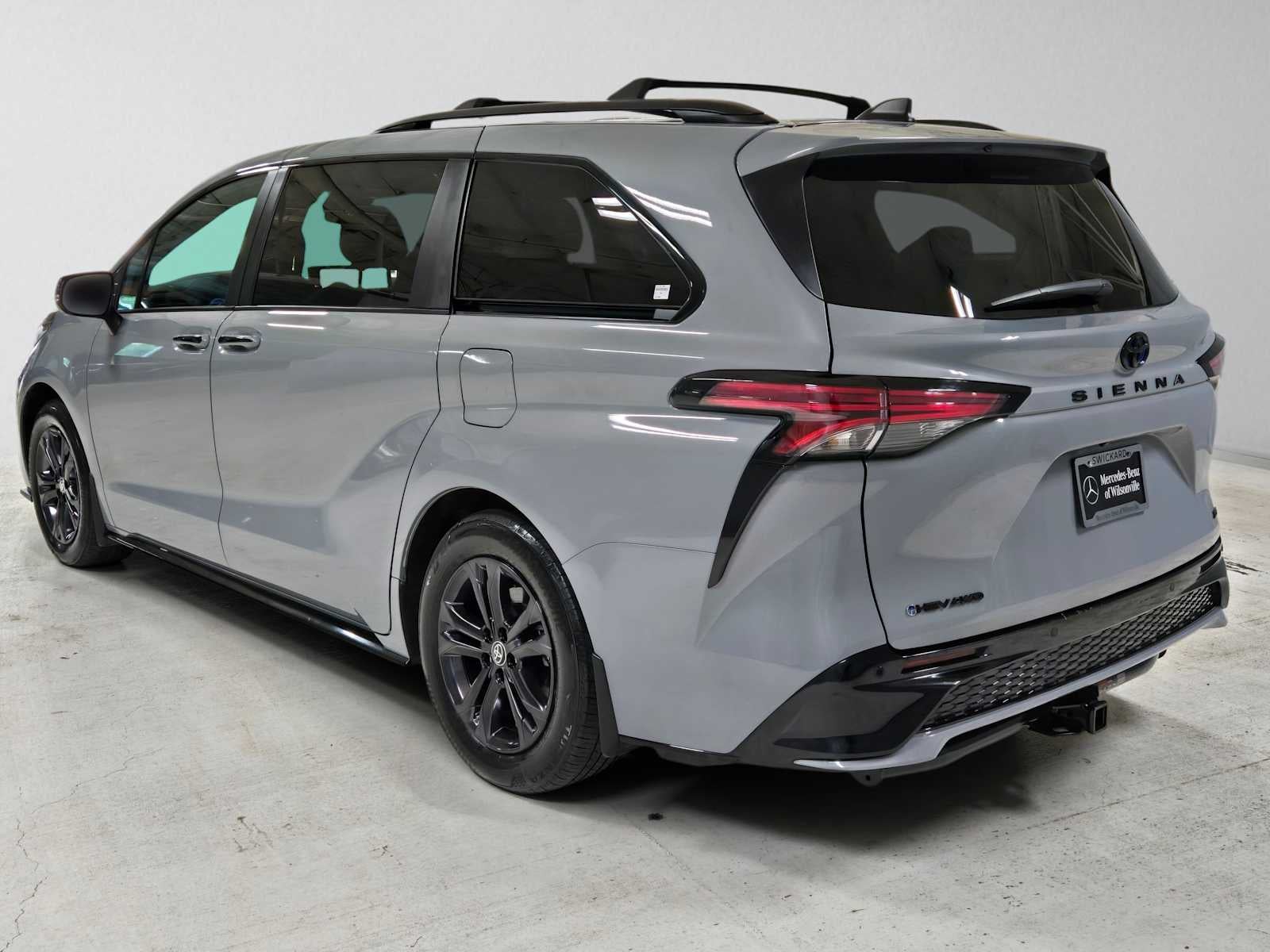 2025 Toyota Sienna XSE