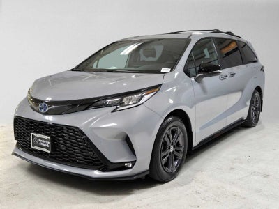 2025 Toyota Sienna XSE