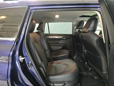 2022 Toyota Highlander Limited
