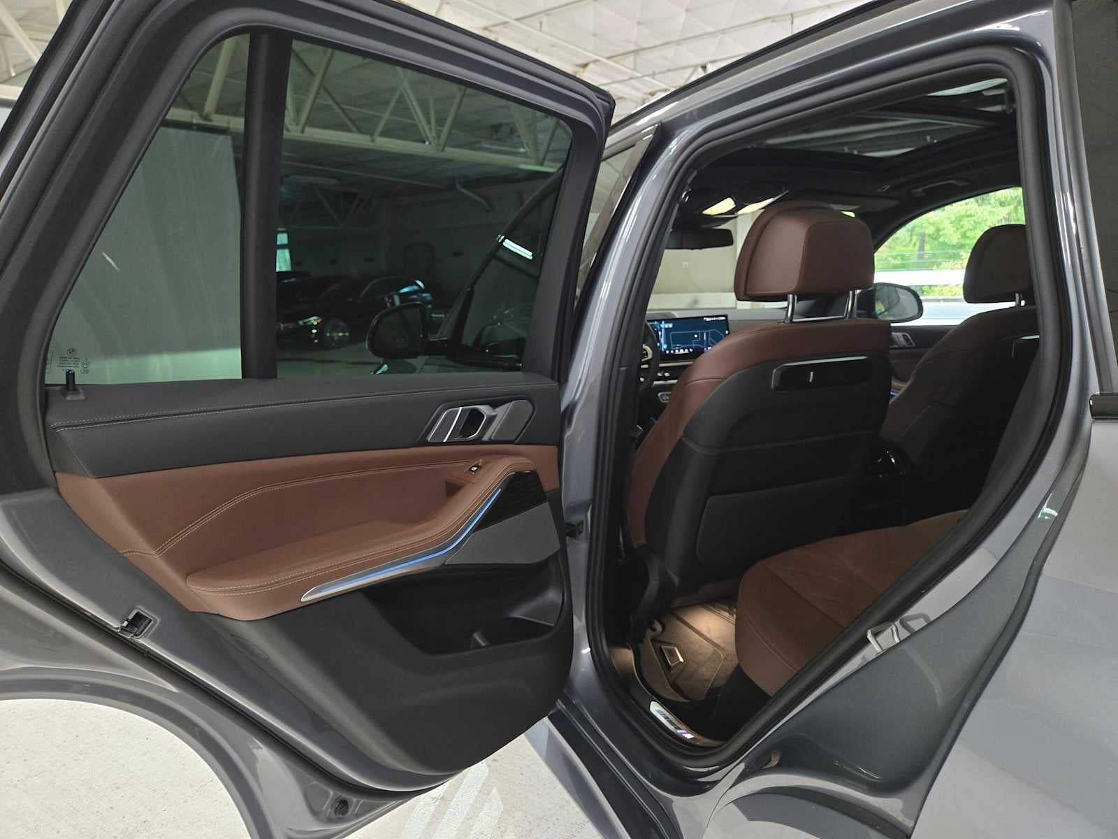 2025 BMW X5 xDrive50e xDrive50e