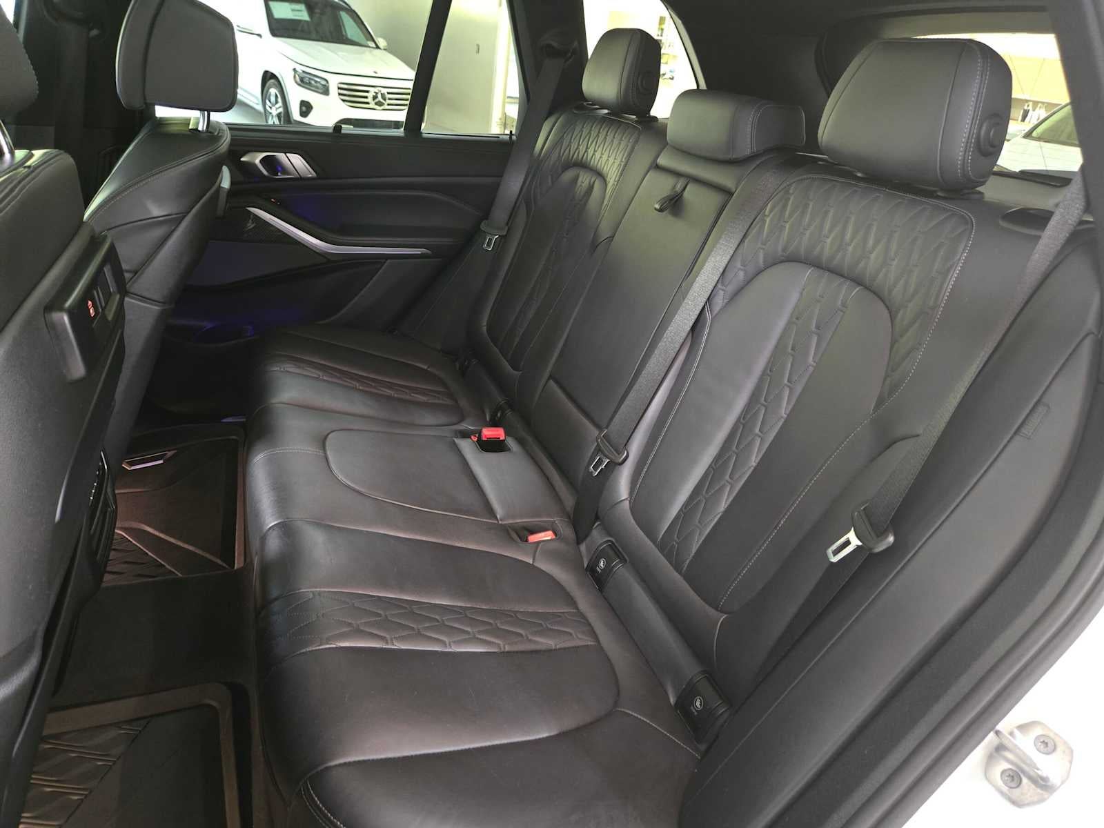 2022 BMW X5 M50i M50i