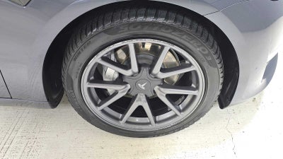 2023 Tesla Model 3 RWD