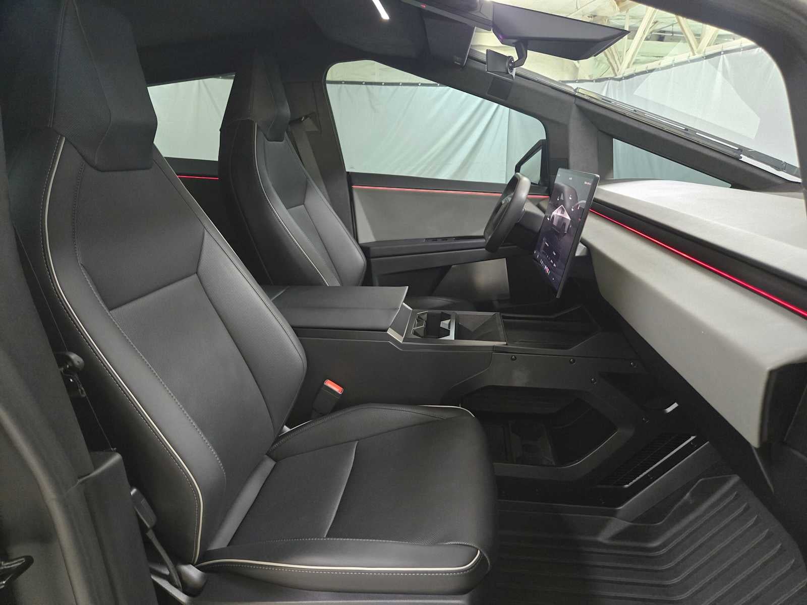2025 Tesla Cybertruck AWD