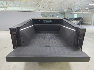 2025 Tesla Cybertruck AWD