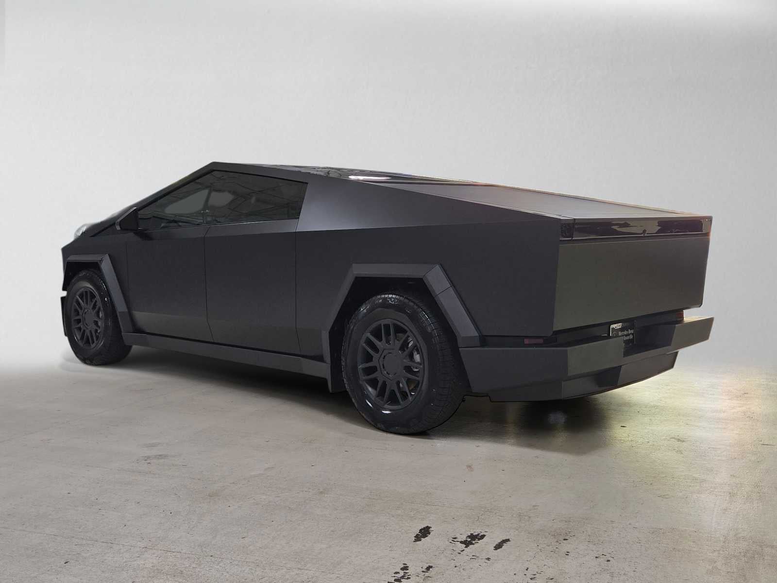 2025 Tesla Cybertruck AWD