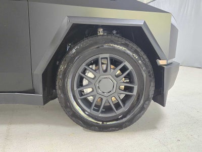 2025 Tesla Cybertruck AWD