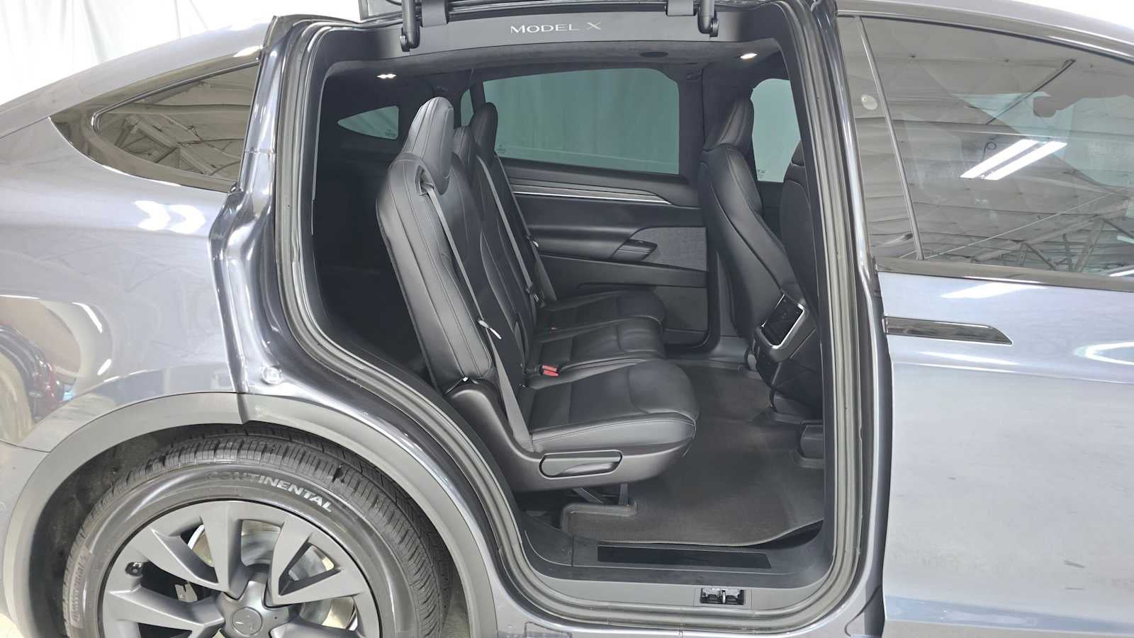 2022 Tesla Model X AWD