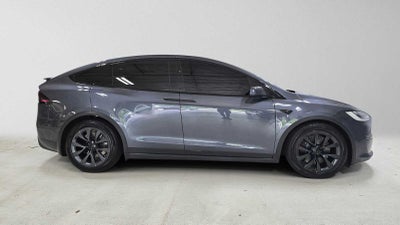 2022 Tesla Model X AWD