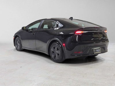 2025 Toyota Prius Plug-In Hybrid SE