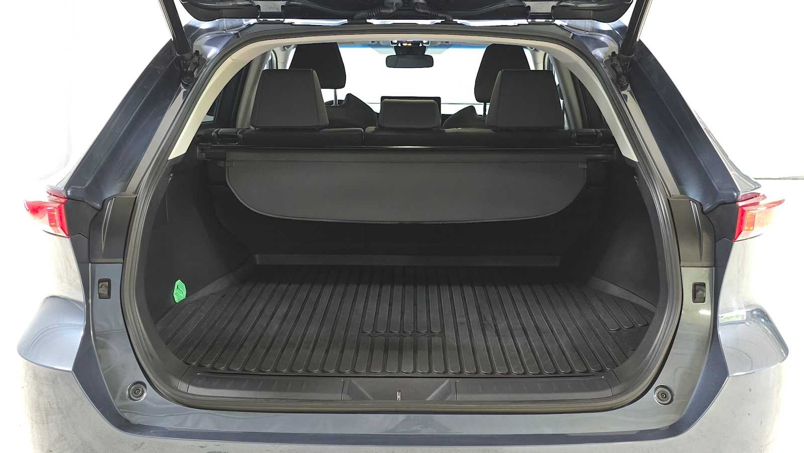 2023 Toyota Venza LE
