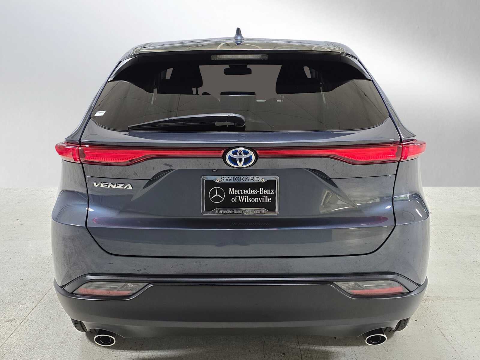 2023 Toyota Venza LE