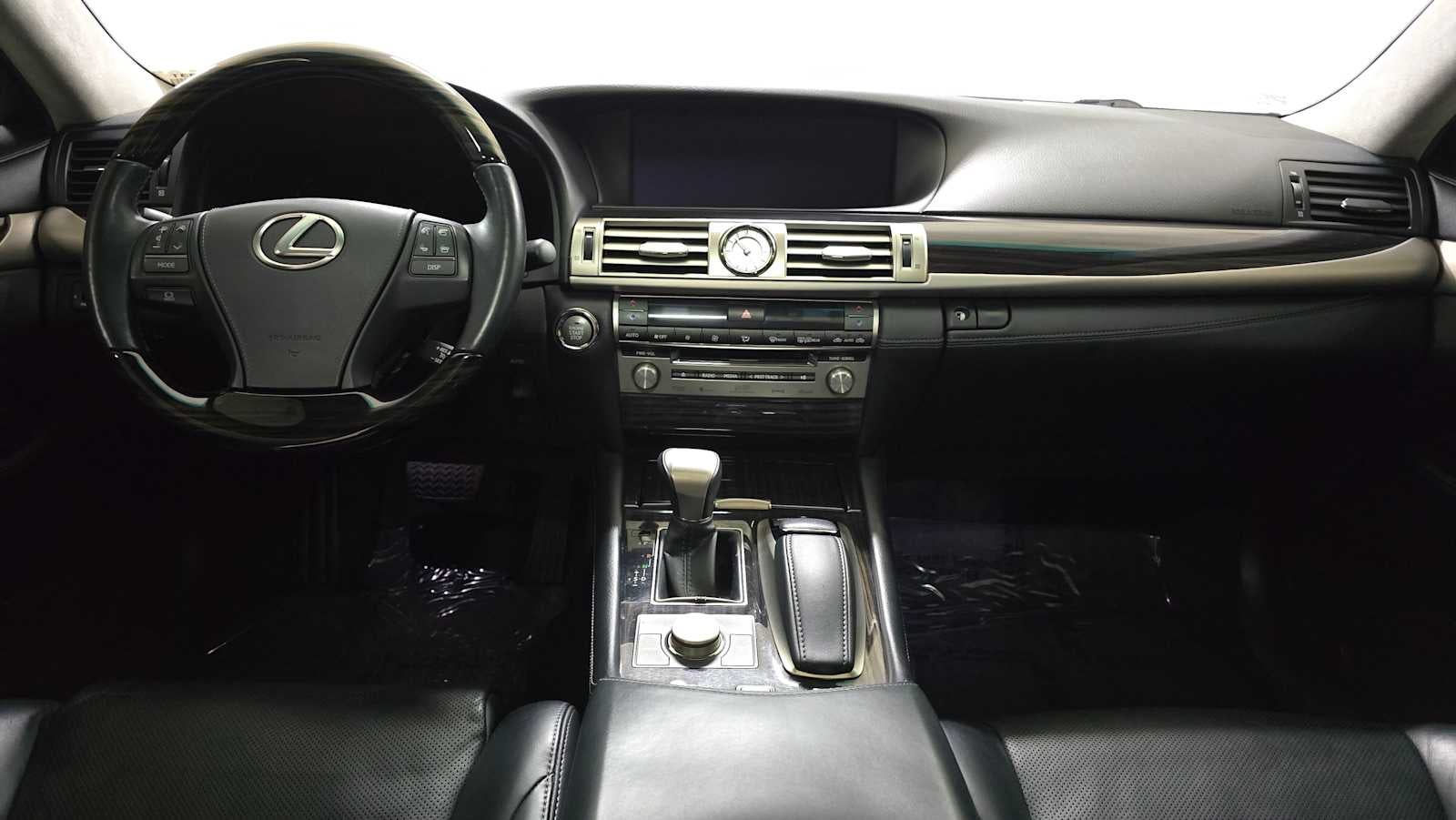 2013 Lexus LS 460 4dr Sdn AWD