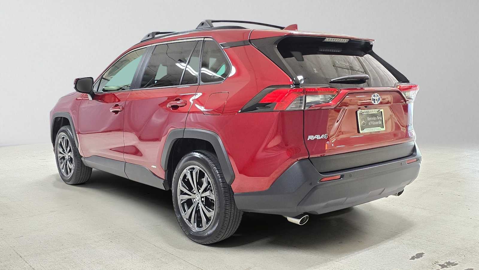 2024 Toyota RAV4 Hybrid XLE Premium
