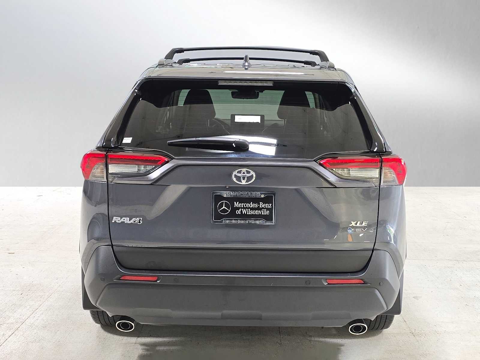 2025 Toyota RAV4 Hybrid XLE Premium
