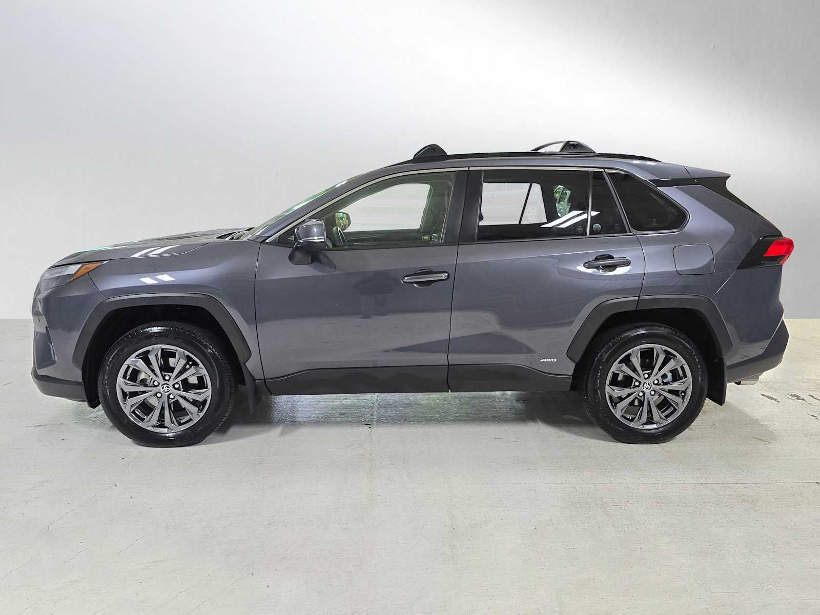 2025 Toyota RAV4 Hybrid XLE Premium
