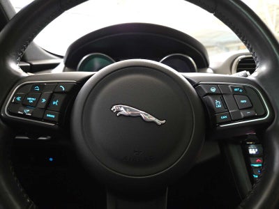 2017 Jaguar F-PACE 35t Prestige