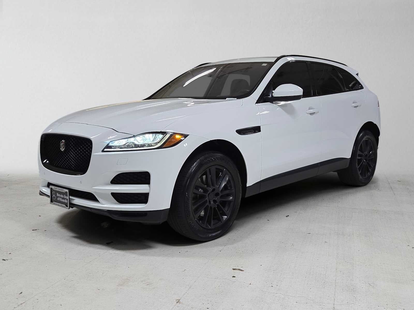 2017 Jaguar F-PACE 35t Prestige