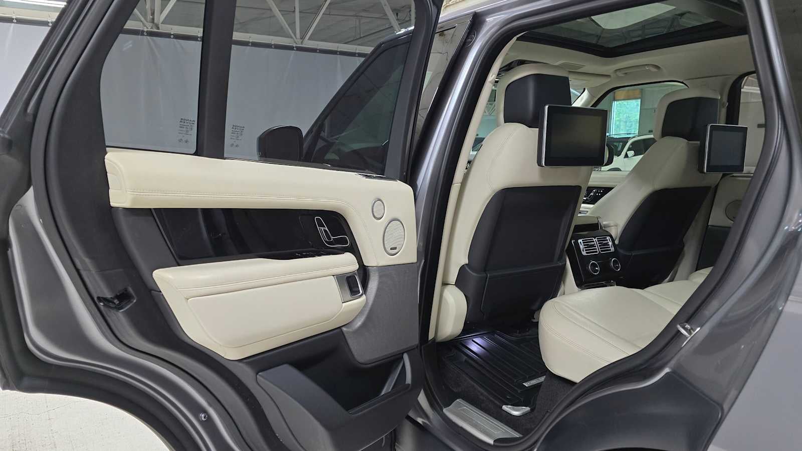 2020 Land Rover Range Rover HSE