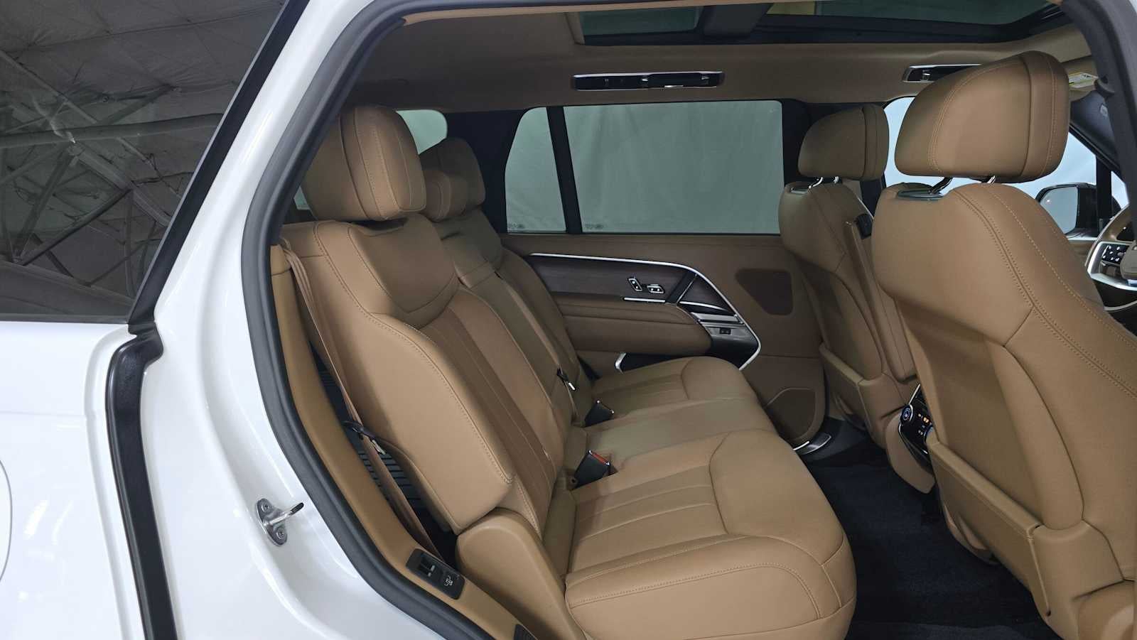 2023 Land Rover Range Rover SE