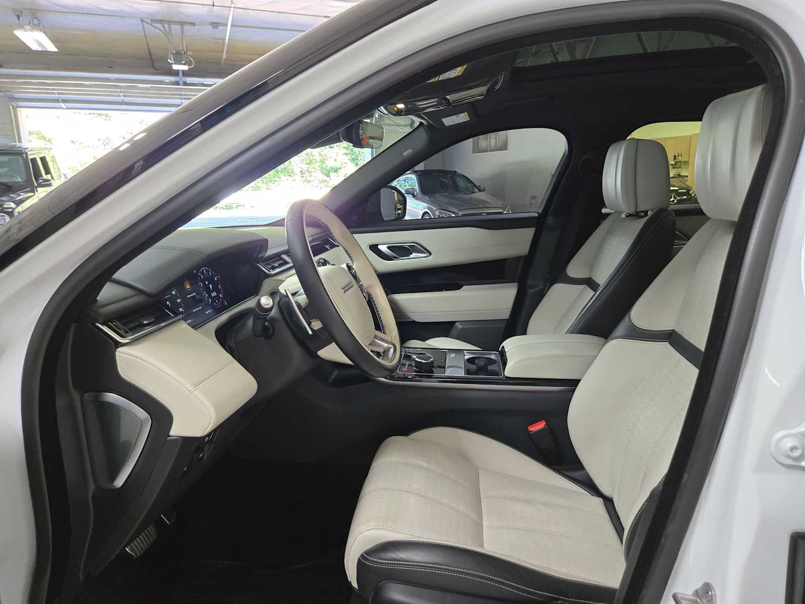 2019 Land Rover Range Rover Velar R-Dynamic HSE