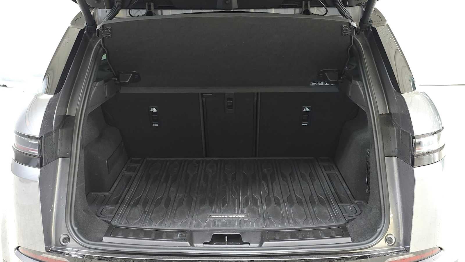 2025 Land Rover Range Rover Evoque Core S