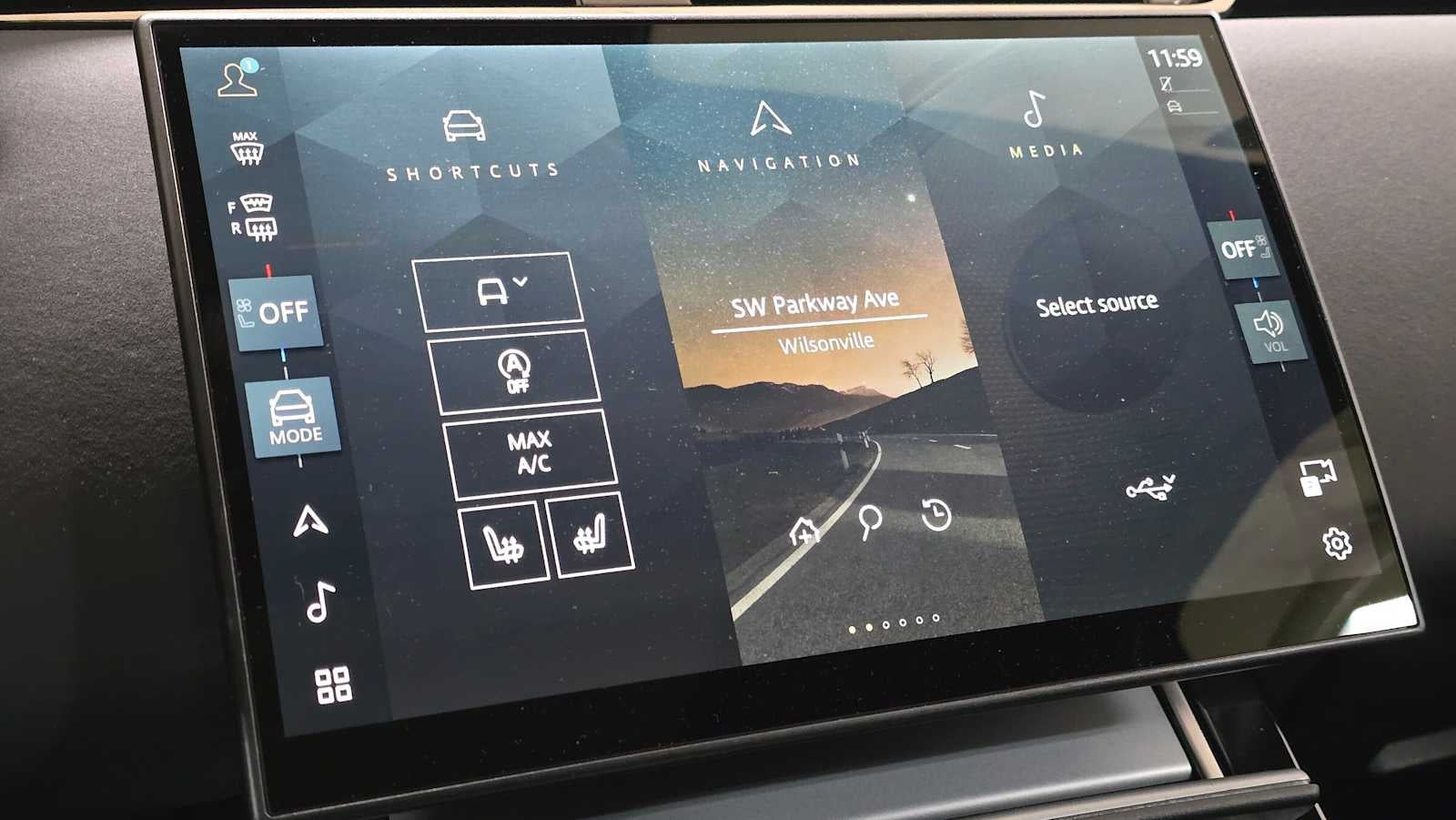 2025 Land Rover Range Rover Evoque Core S