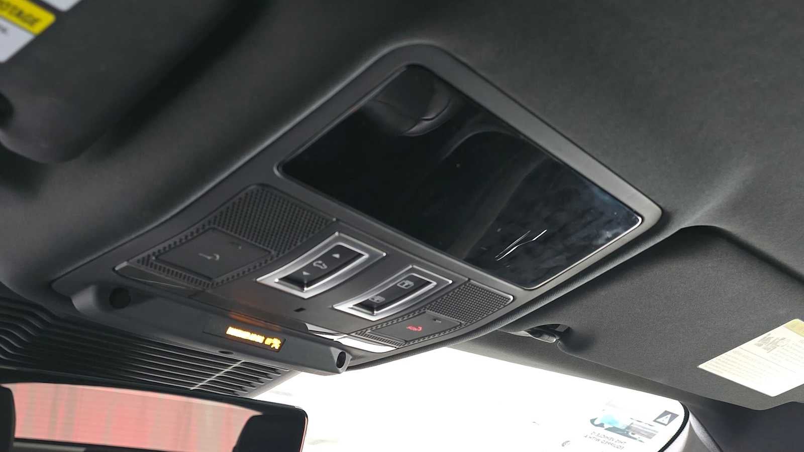 2025 Land Rover Range Rover Evoque Core S