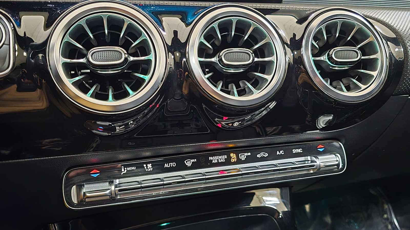 2022 Mercedes-Benz A 220 A 220