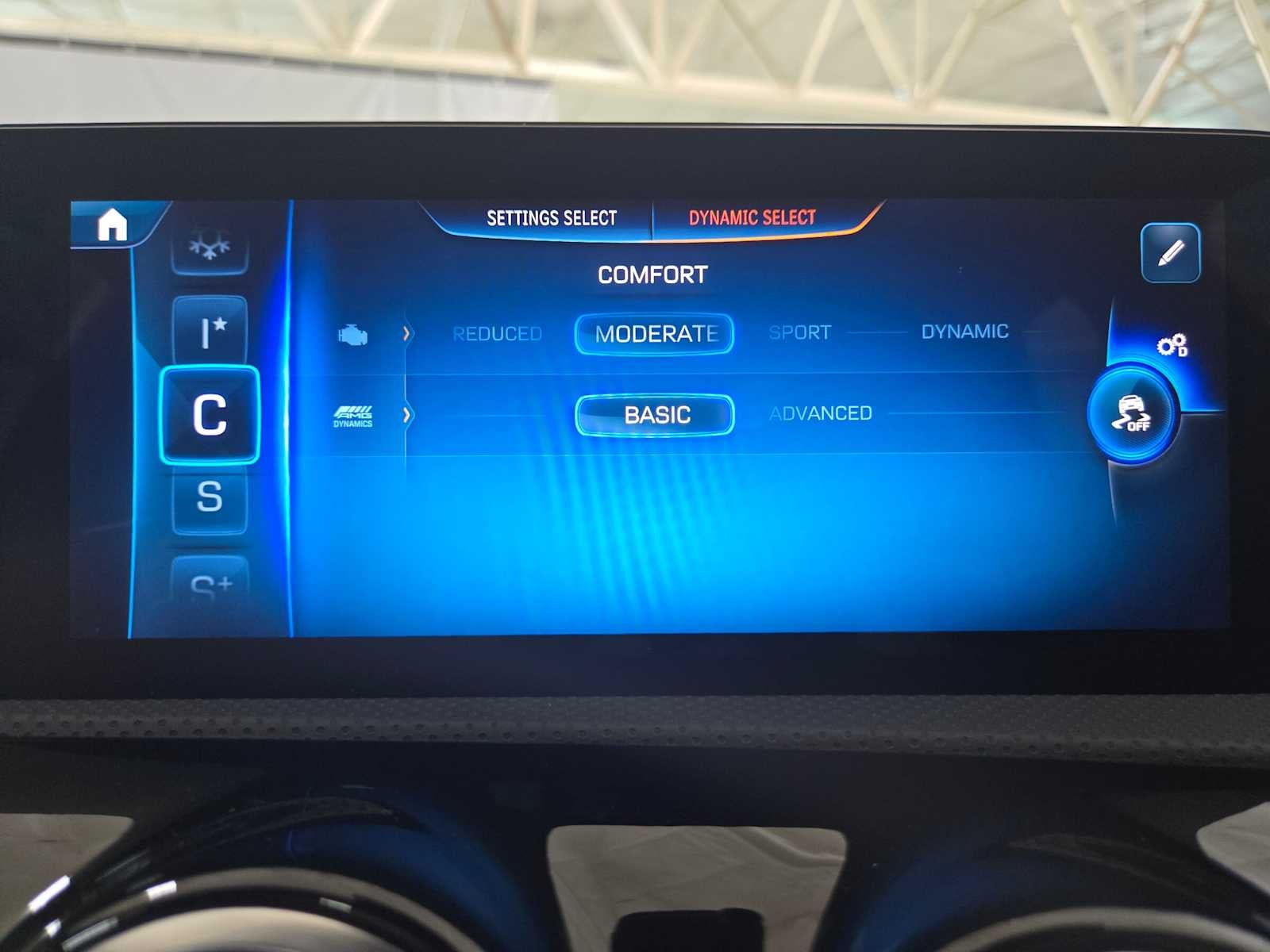 2026 Mercedes-Benz AMG® CLA 35 4MATIC® Coupe