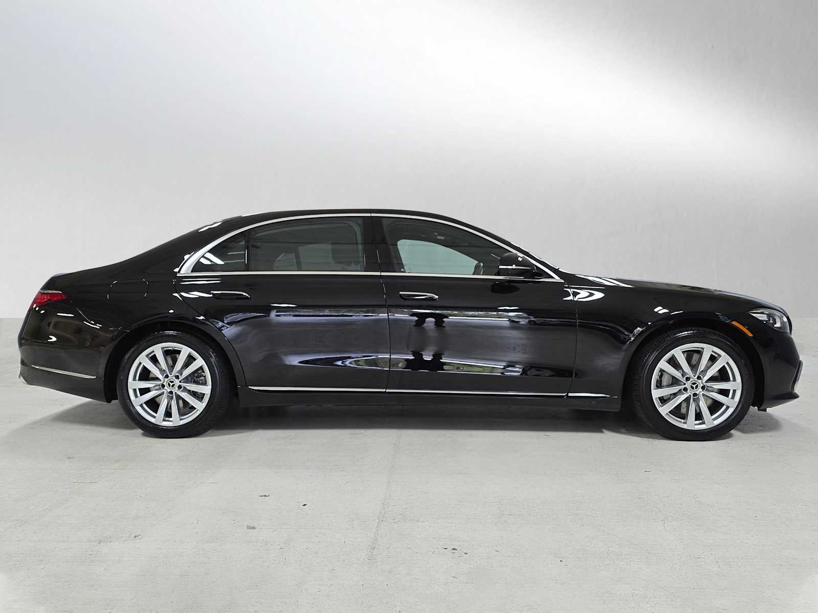 2025 Mercedes-Benz S-Class S 580