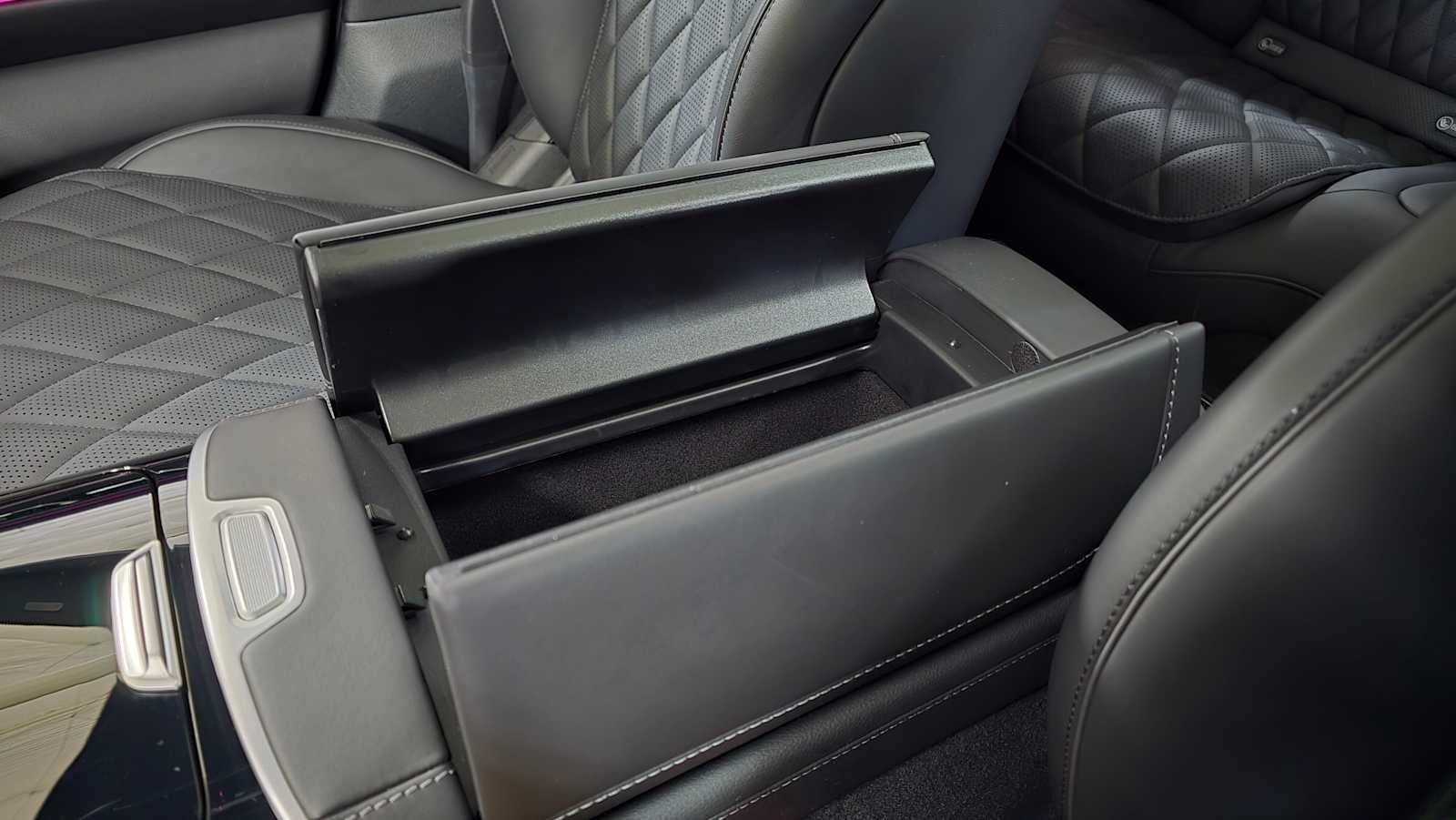 2025 Mercedes-Benz S-Class S 580