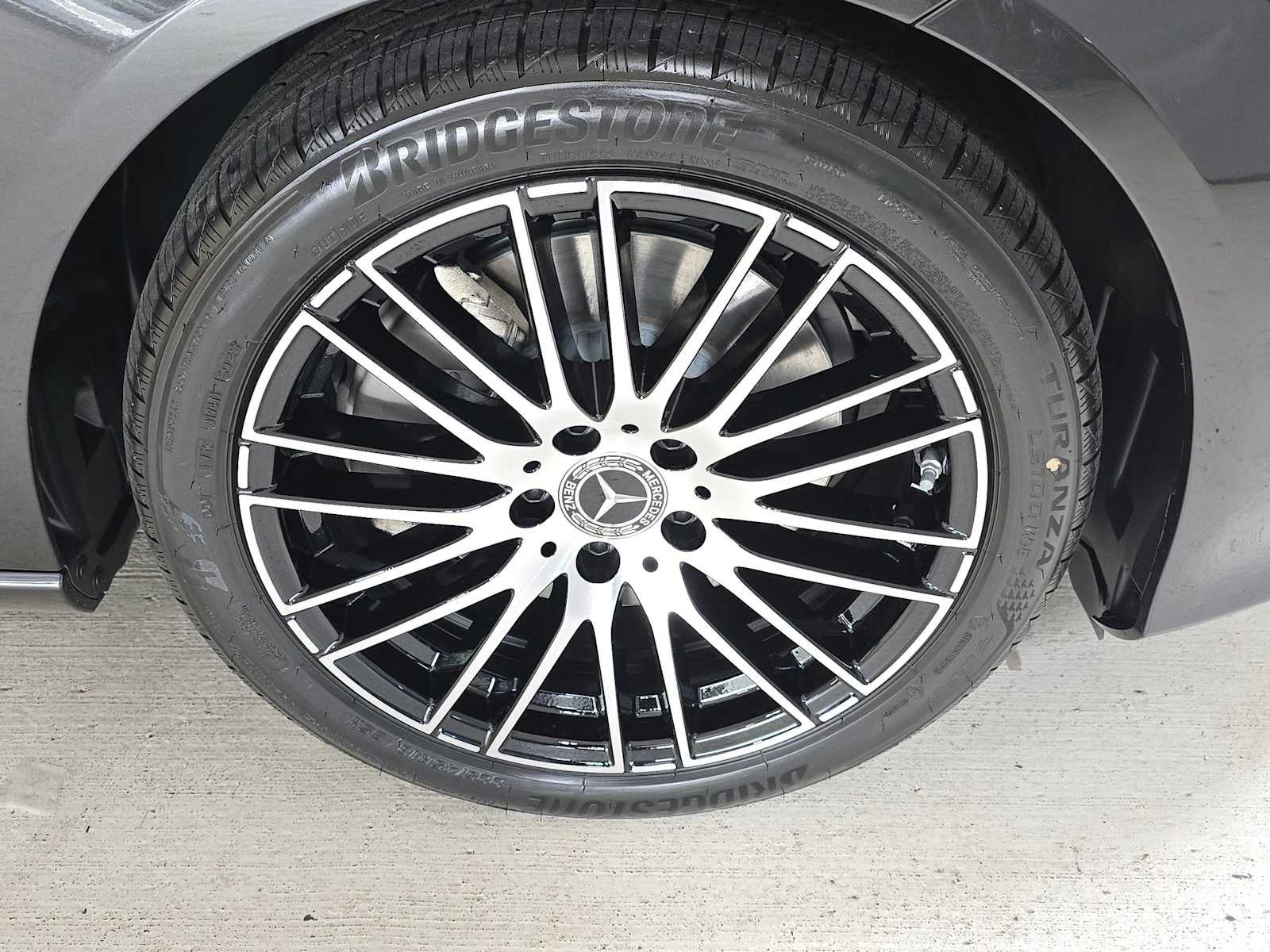 2026 Mercedes-Benz C 300 4MATIC® Sedan