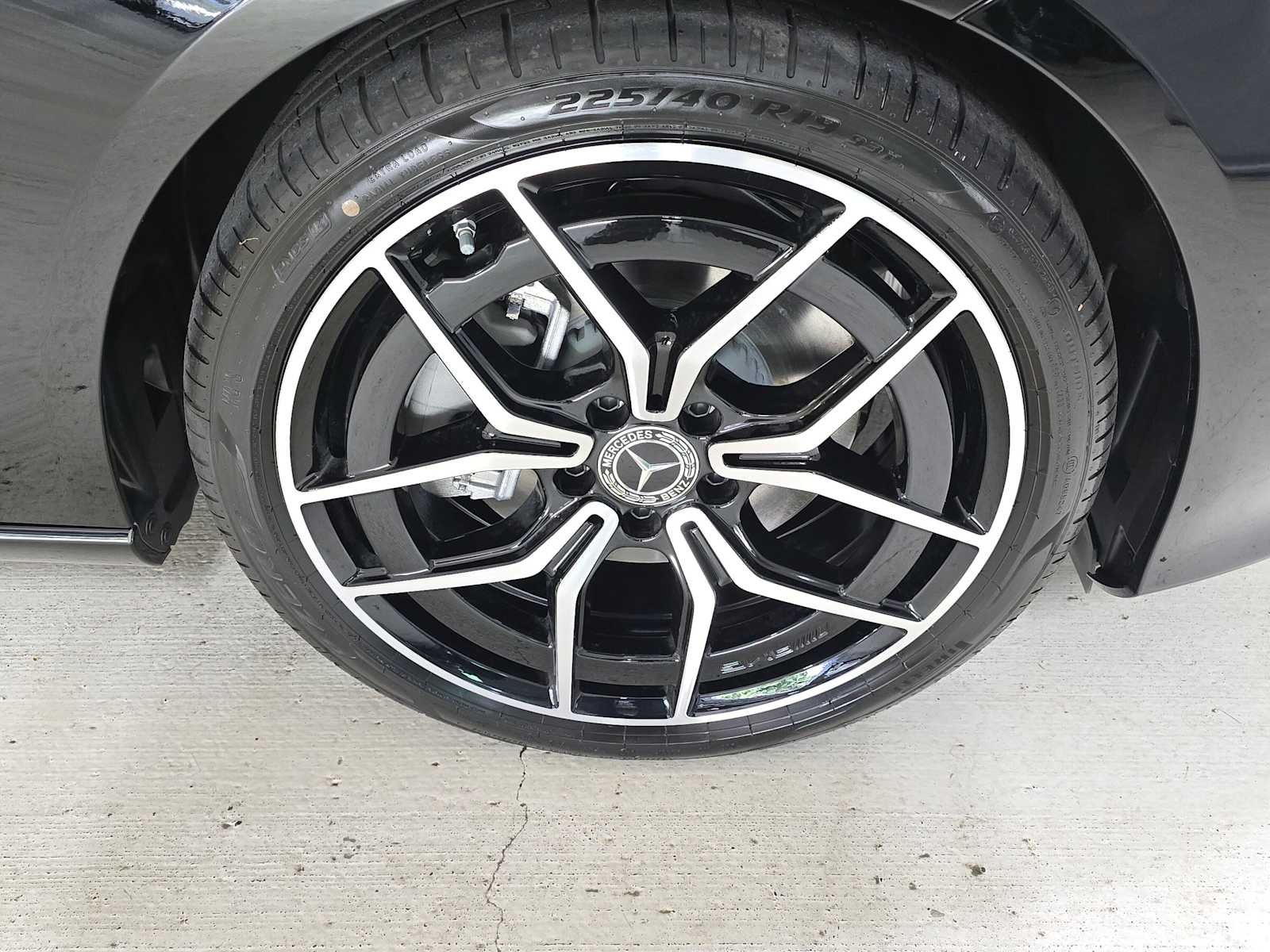 2026 Mercedes-Benz C 300 4MATIC® Sedan