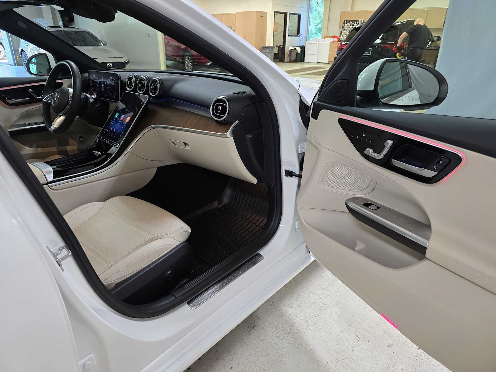 2025 Mercedes-Benz C 300 4MATIC® Sedan