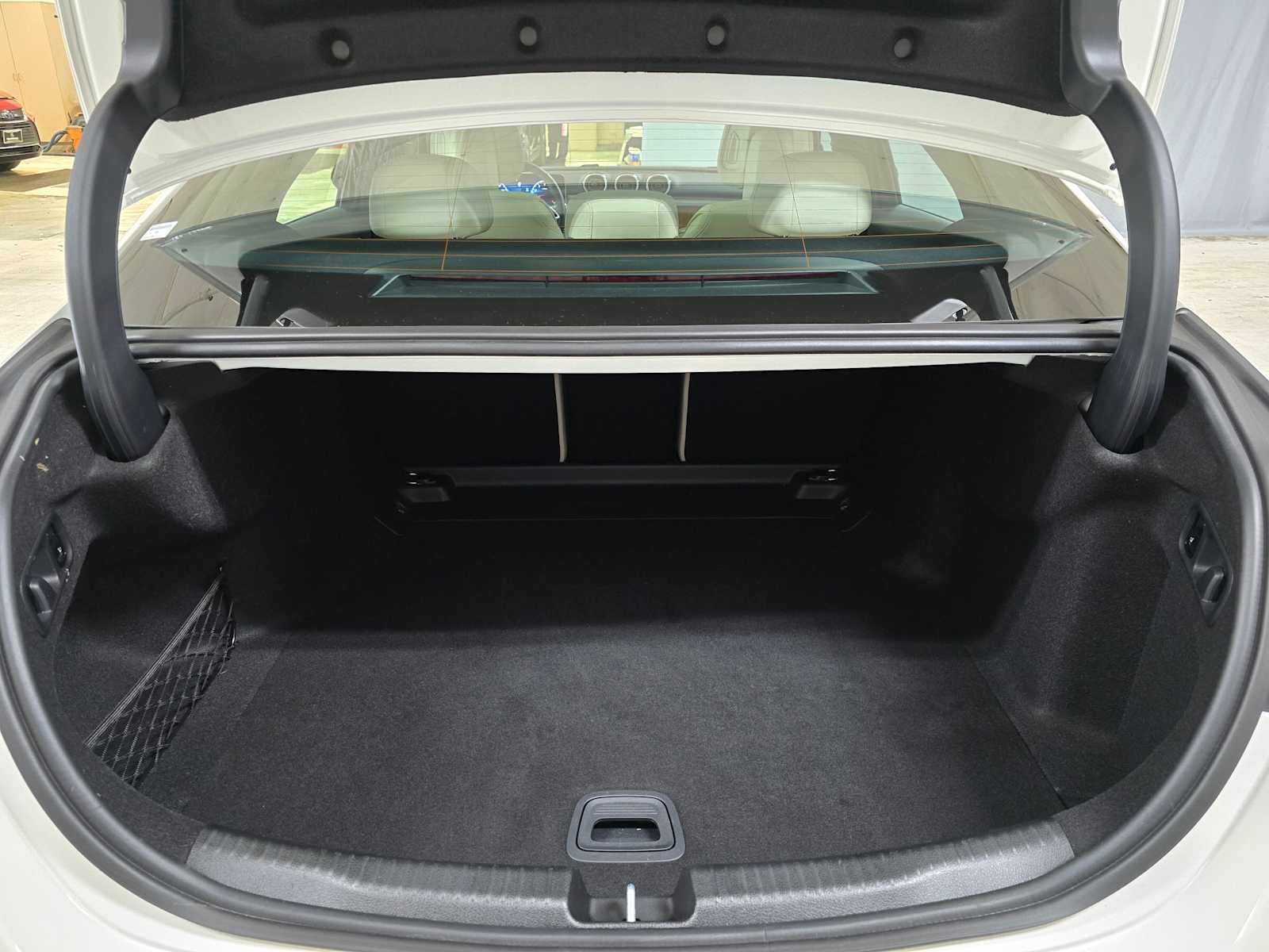 2025 Mercedes-Benz C 300 4MATIC® Sedan