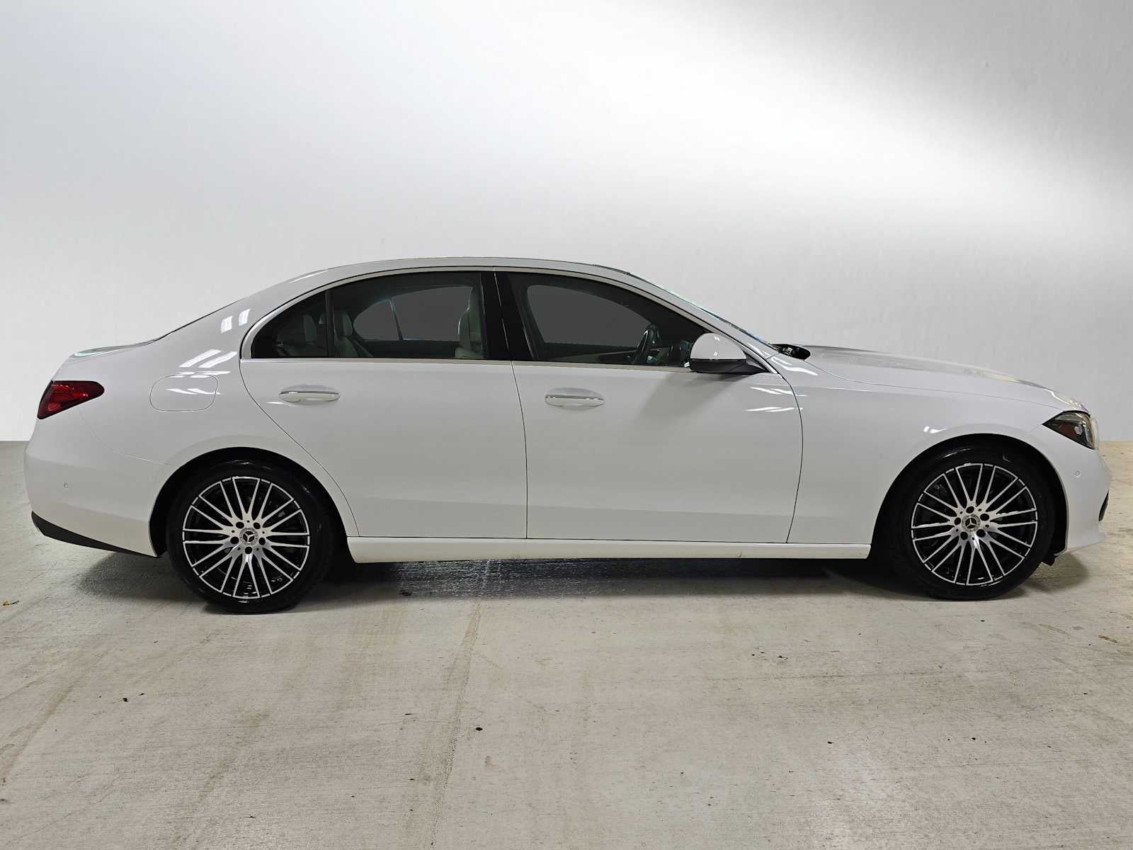 2025 Mercedes-Benz C 300 4MATIC® Sedan