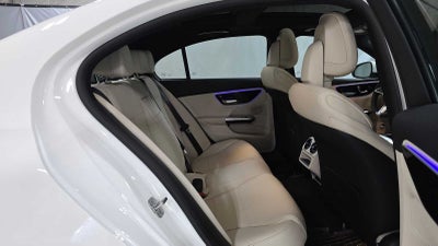2026 Mercedes-Benz C 300 4MATIC® Sedan