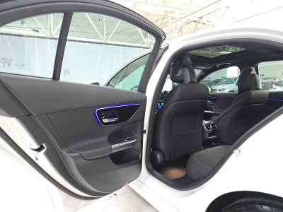2026 Mercedes-Benz C 300 4MATIC® Sedan
