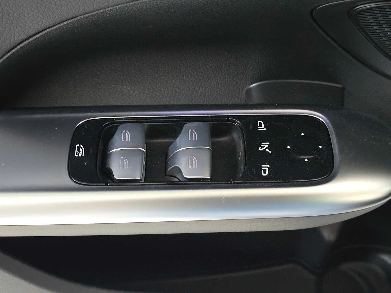 2026 Mercedes-Benz C 300 4MATIC® Sedan