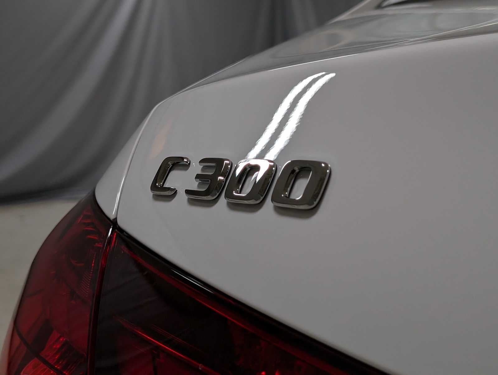2025 Mercedes-Benz C 300 4MATIC® Sedan