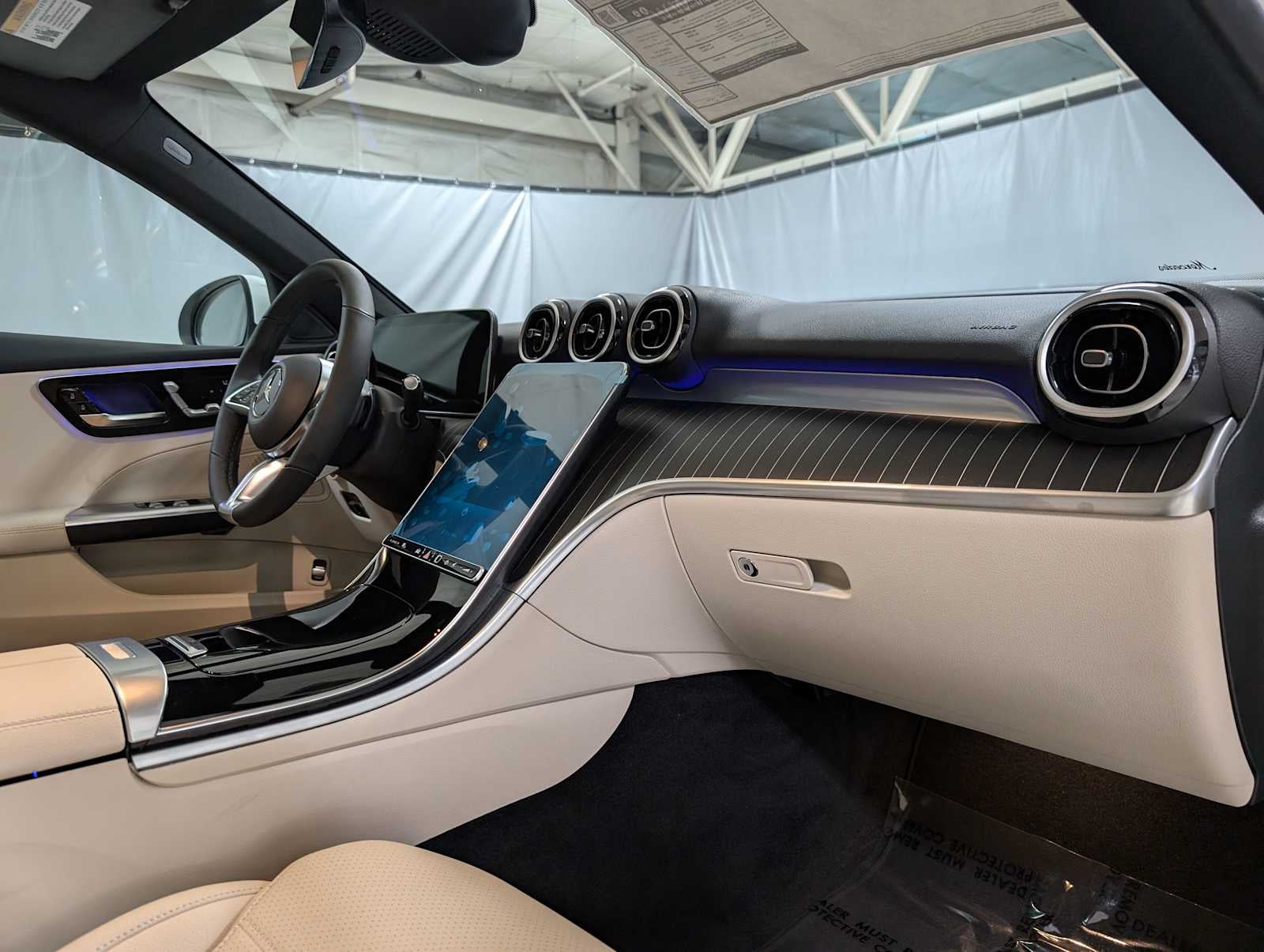 2025 Mercedes-Benz C 300 4MATIC® Sedan