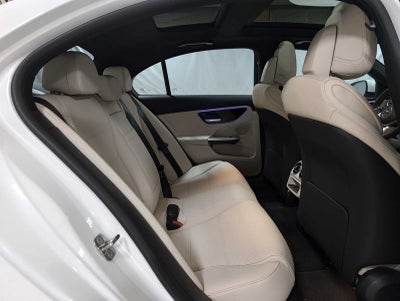 2025 Mercedes-Benz C 300 4MATIC® Sedan