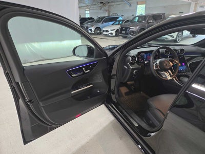 2026 Mercedes-Benz C 300 4MATIC® Sedan
