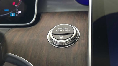 2026 Mercedes-Benz C 300 4MATIC® Sedan